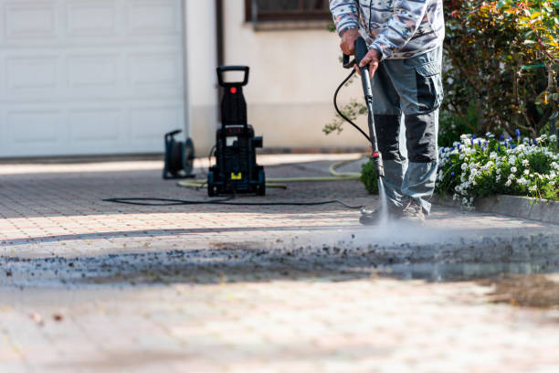Best Garage Pressure Washing  in San Felipe, TX